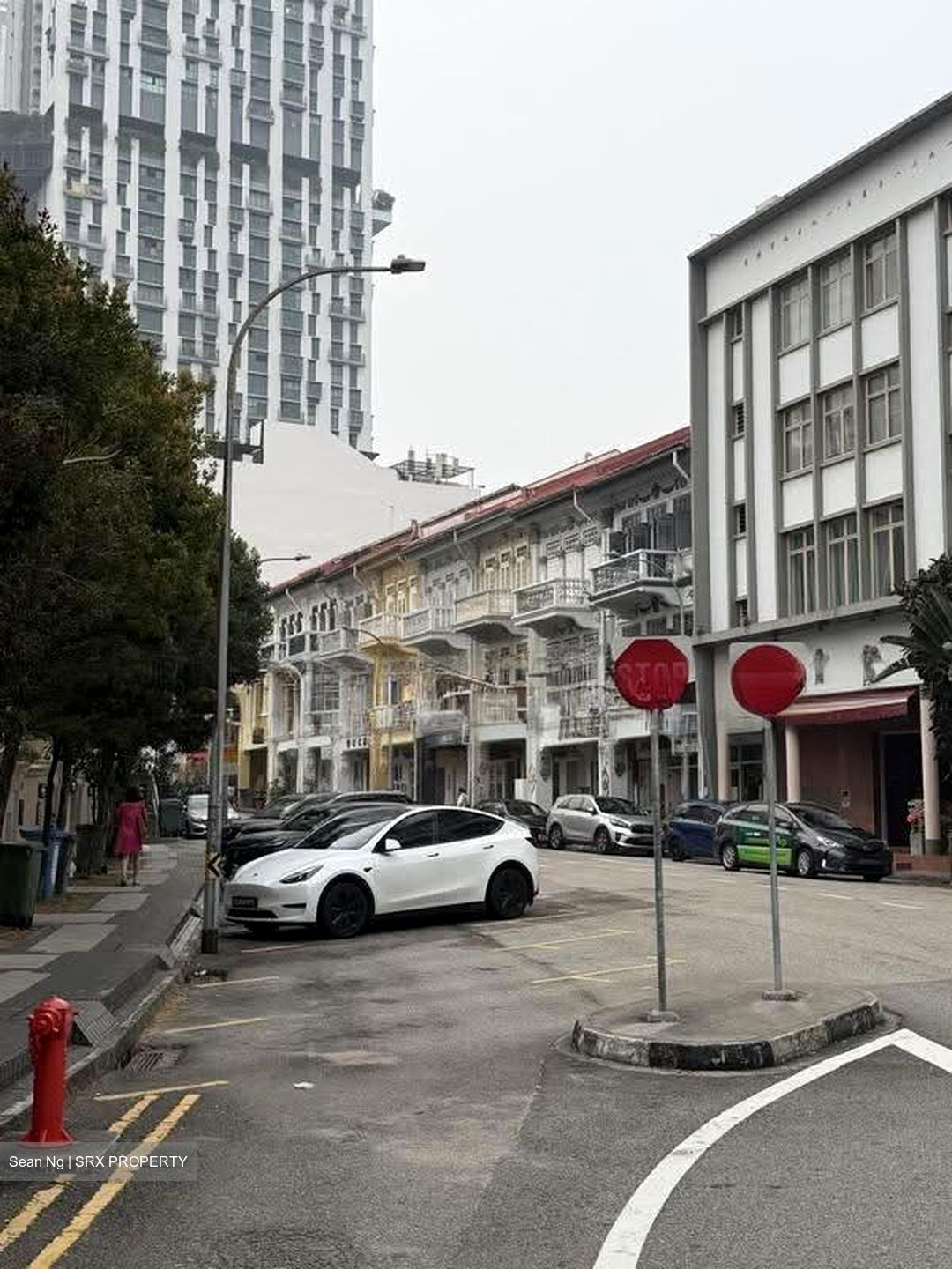 Teo Hong Road (D2), Office #633864311